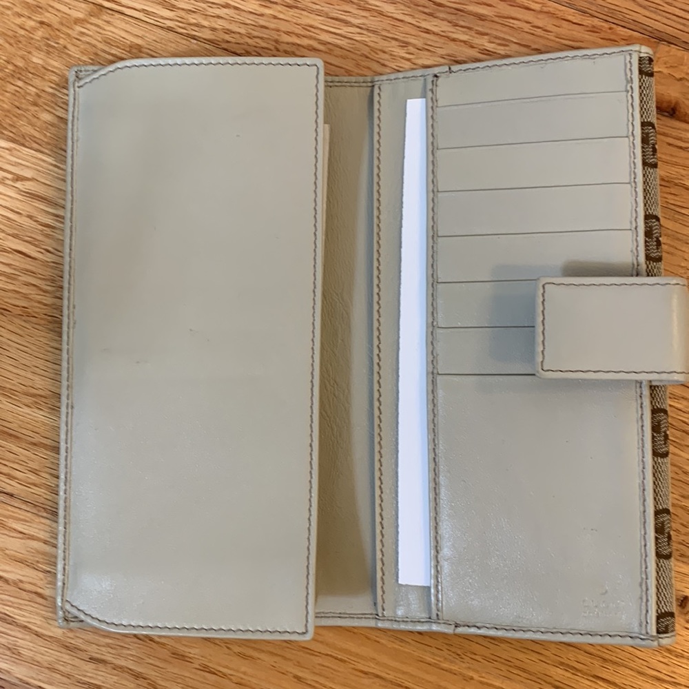 Authentic Gucci Monogram Gg Trophy Continental Wa… - image 5